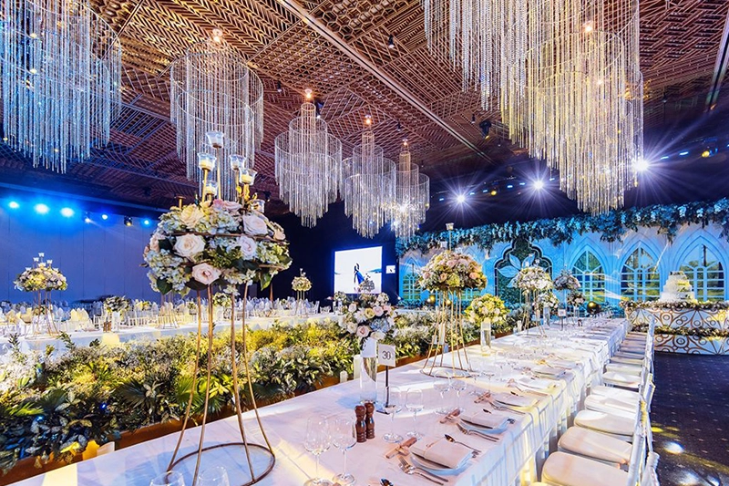 nỗi lo của Ban tổ chức tiệc tất niên ở Linh Đàm